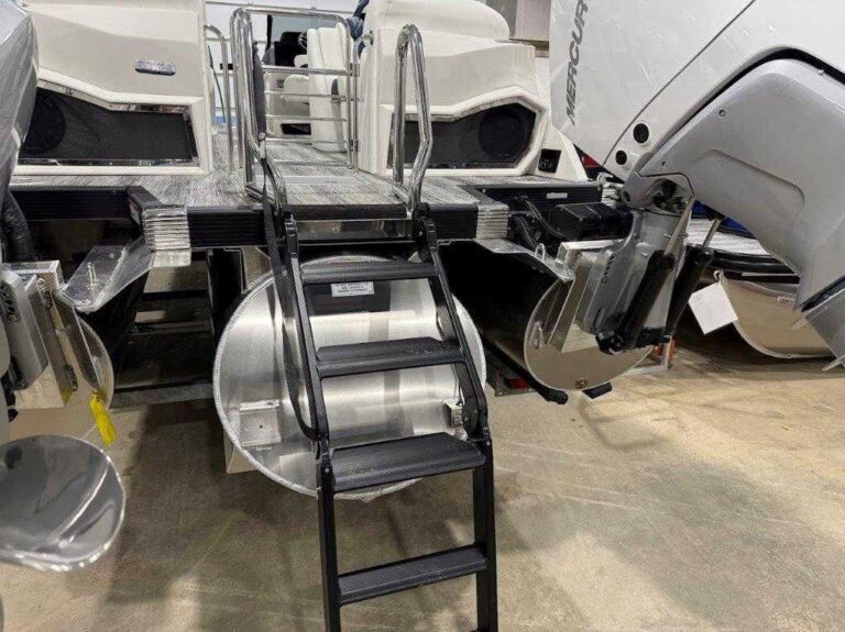 2026 Bennington 27RXFBWAT2 - Twin V8 - Joystick - NEW RX - NEW Windshield US-ETWS9280J526 [photo 9]